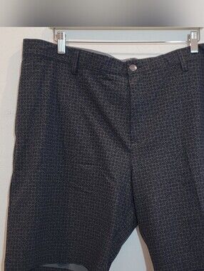 Adidas Abstract Print Men's Shorts Style HA6153 Size 40" Waist Black And Grey